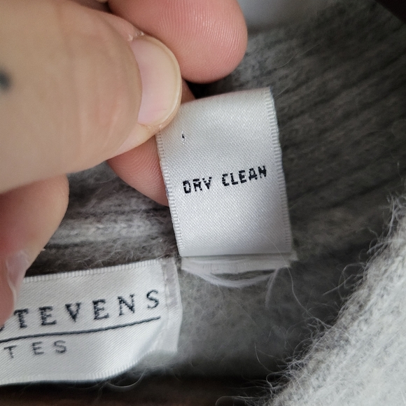 VALERIE STEVENS | vintage lambswool & angora blend 5 button cardigan sweater - Picture 10 of 10